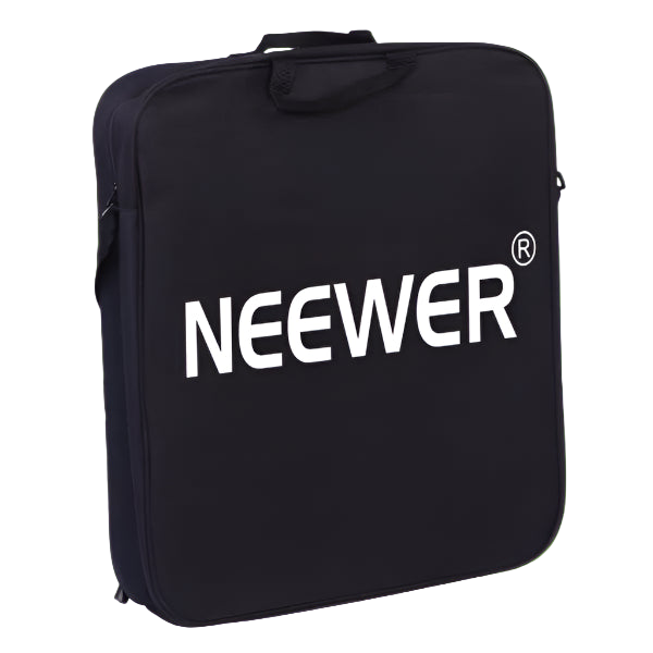Black bag with 'Neewer' logo on a white background