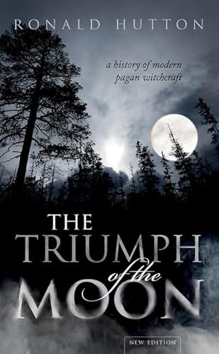 The Triumph of the Moon: A History of Modern Pagan Witchcraft - Paperback-0