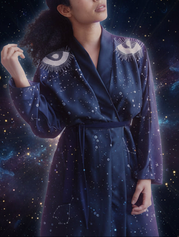 The Royal Robe - Luxurious Comfort and Style for Every Occasion - Lucky Girl Gifts