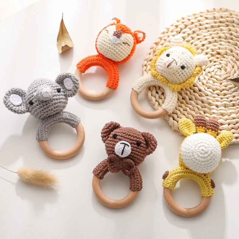 1 pc Baby Teether Rattles Animal Crochet Ring Wooden Montessori Baby Toys