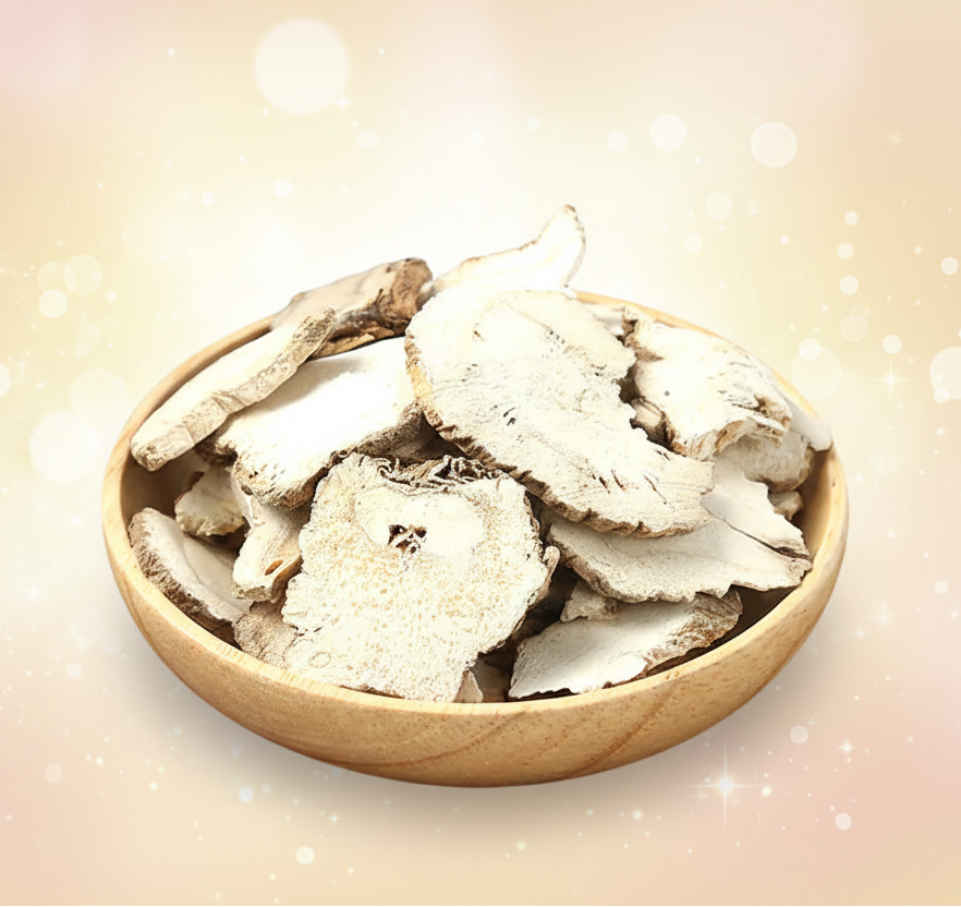 Dried white radish slices in a wooden bowl on a textured surface with Chinese text.
