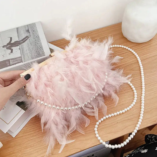 Feather Pearl Chain Diagonal Handbag